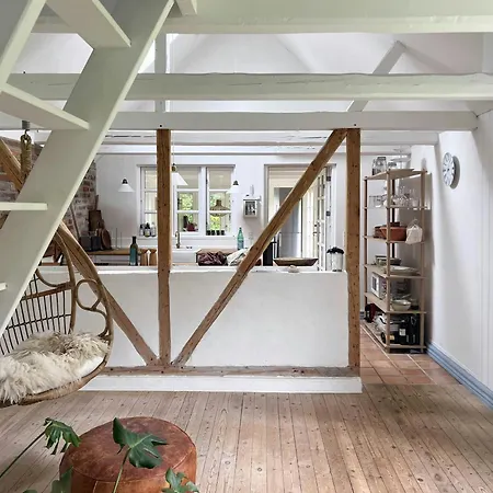 度假居 Modern Comfort With Nostalgia In Mols 埃贝尔托夫特